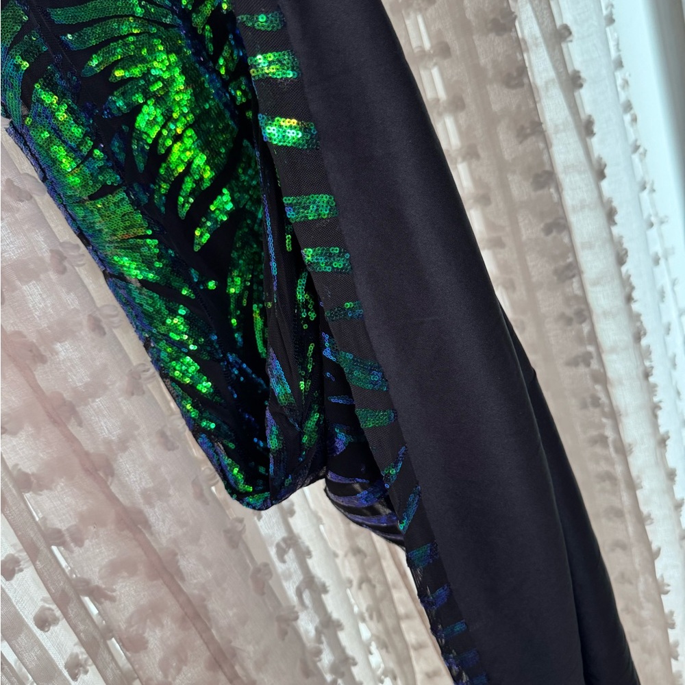 Vibrant Sequin One-Shoulder Dress - Picture 9 of 12